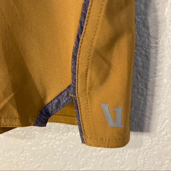 NWT ⛰ Vuori | Trail Short - Dark Golden - Picture 8 of 14